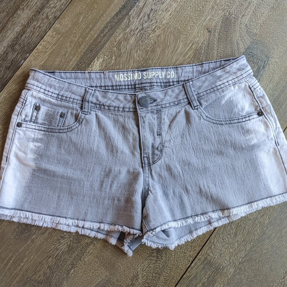 MOSSIMO Supply Co Gray and White 10" Cut Off Raw Hem Shorts, W31